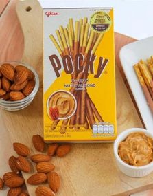 Pocky Nutty Almond - Kjekspinner med Mandelsmak 39 gram (Japan)