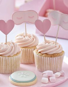 12 stk Muffin/Kakedekorasjoner 10 cm