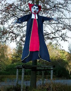 Gigantisk Hengende Vampyr - Dekorasjon 320 cm