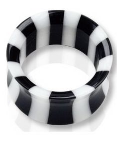 Stribet Sort og Hvid Piercing Tunnel