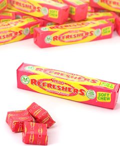 1 stk Swizzels Refreshers Chew Blocks med Jordbærsmag 43 gram