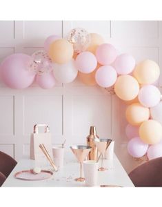 Buesæt Bestående af 60 Balloner - Blush Hen