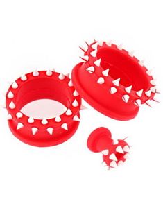 Rød Piercing Tunnel med Hvide Spikes