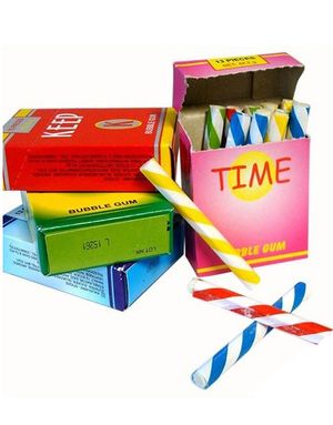 1 pk med 13 stk Tyggegummi Sigaratter i Assortert Motiv 