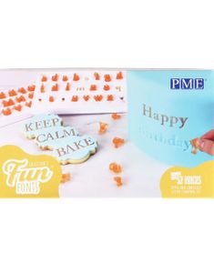 Fun Fonts Alphabet Collection 2 - Stempelsæt Med Store Og Små Bogstaver I 52 Dele - PME Cake