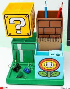 Praktisk Super Mario Skrivebords Organizer - Nintendo Lisensiert