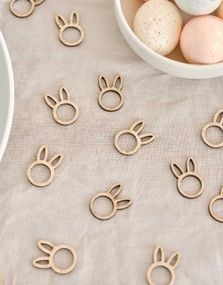 24 stk Kanin Bordkonfetti i Tre - Hey Bunny