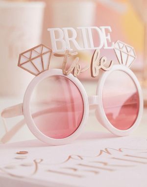 Rosa "Bride to Be" Solbriller med Rosa Glass