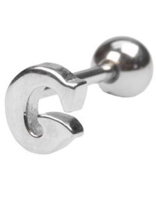 Tungepiercing med Bogstavet G