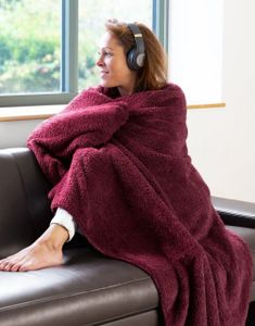 Snug Rug Sherpa Fleece tæppe i Bourgogne rød