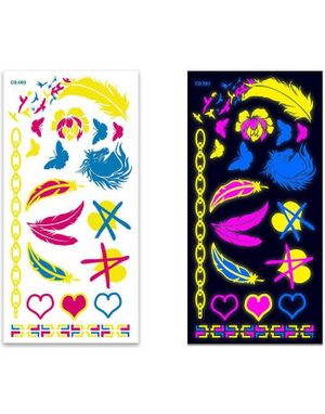 Ark med Fluorescerende Hjerter, Fugler, Fjær og Andre Tatoveringer (UV Fake Tattoo)