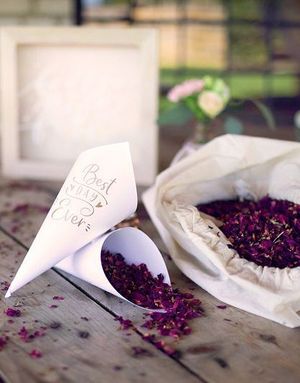 Tørkede Roseblader i Pose - 400g