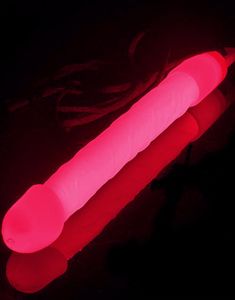 Pink Dick Glow Stick med Snor 15 cm