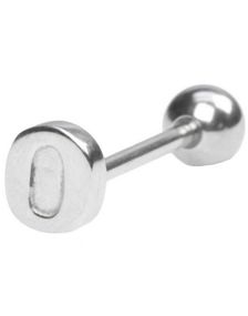 Tungepiercing med Bogstavet O